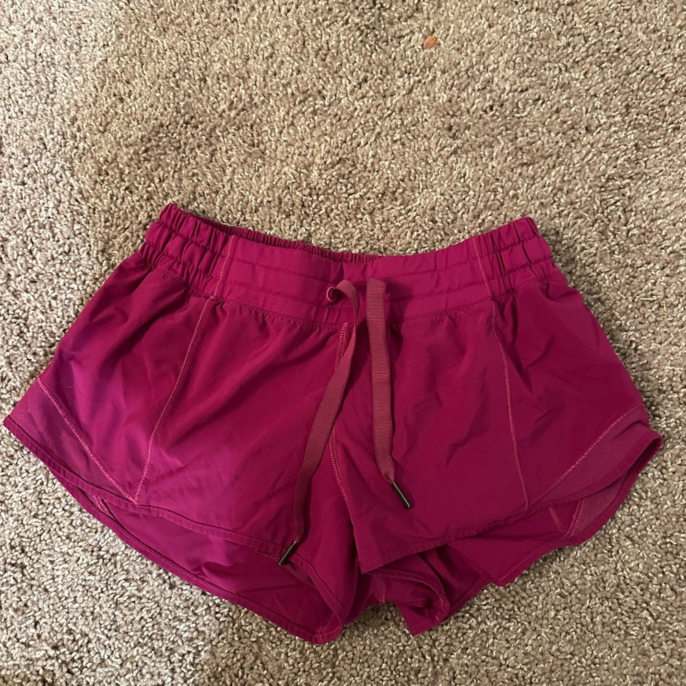 Lululemon hotty hot shorts magenta